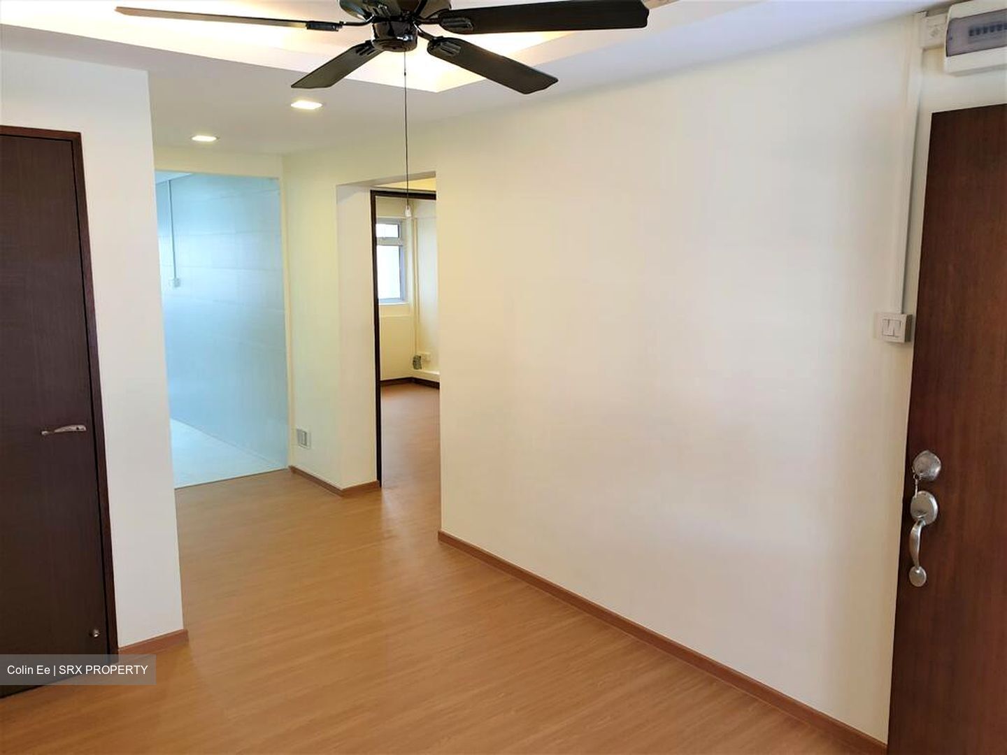 Hougang Avenue 3 (D19), Shop House #518774491